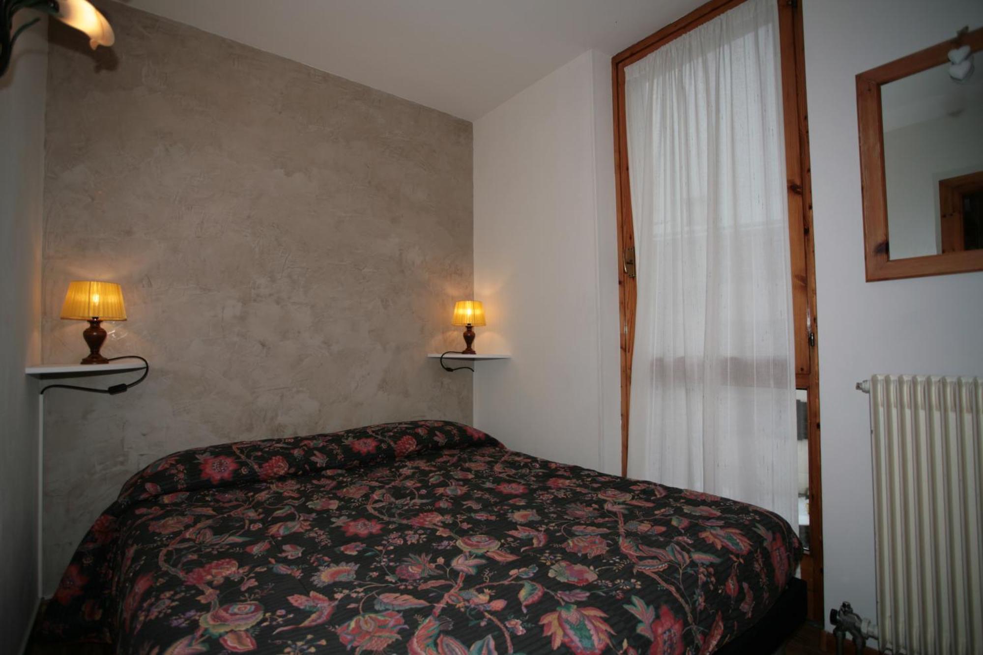 Valfassa Apartment